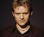 Marc Warren