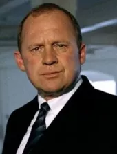 Peter Firth