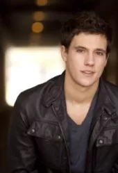 Drew Roy
