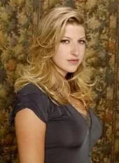 Tara Summers