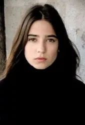 Clara Mamet