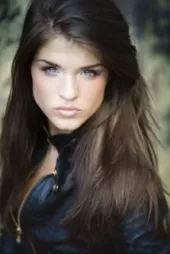 Marie Avgeropoulos