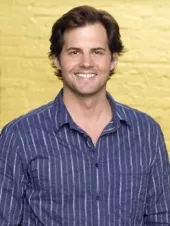 Kristoffer Polaha