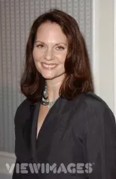 Lesley Ann Warren