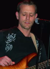 Adam Pascal