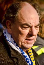 Alun Armstrong