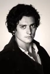Aneurin Barnard