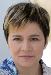 Ann-Marie MacDonald