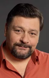 Dmitriy Nazarov