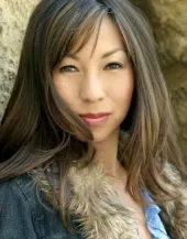 Elaine Lee