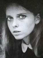 Stephanie Farrow