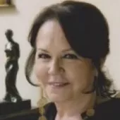 Fatma Karanfil