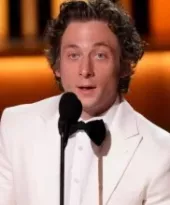 Jeremy Allen White