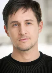 Yuri Lowenthal