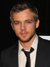 Max Thieriot