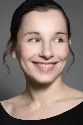 Meret Becker