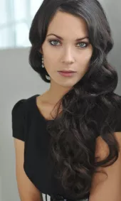 Aria DeMaris