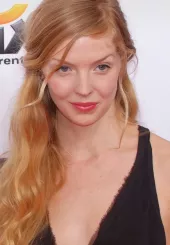 Pheline Roggan