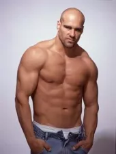 Rey Hernandez