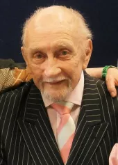 Roy Dotrice
