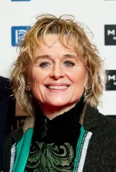Sinéad Cusack