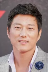 Sung Kang
