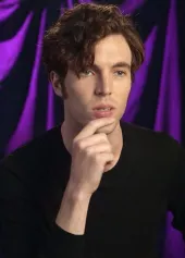 Tom Hughes