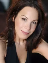 Christina Cabot