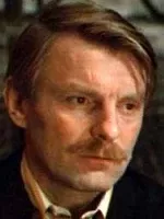 Yuriy Nazarov