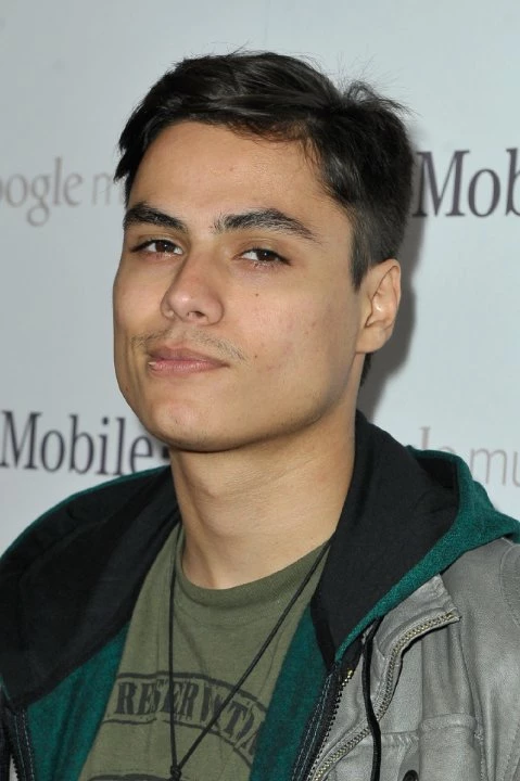 Kiowa Gordon image