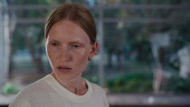 Karolina Rzepa o Nie ma duchów w mieszkaniu na Dobrej. Sercem filmu są relacje [WYWIAD]