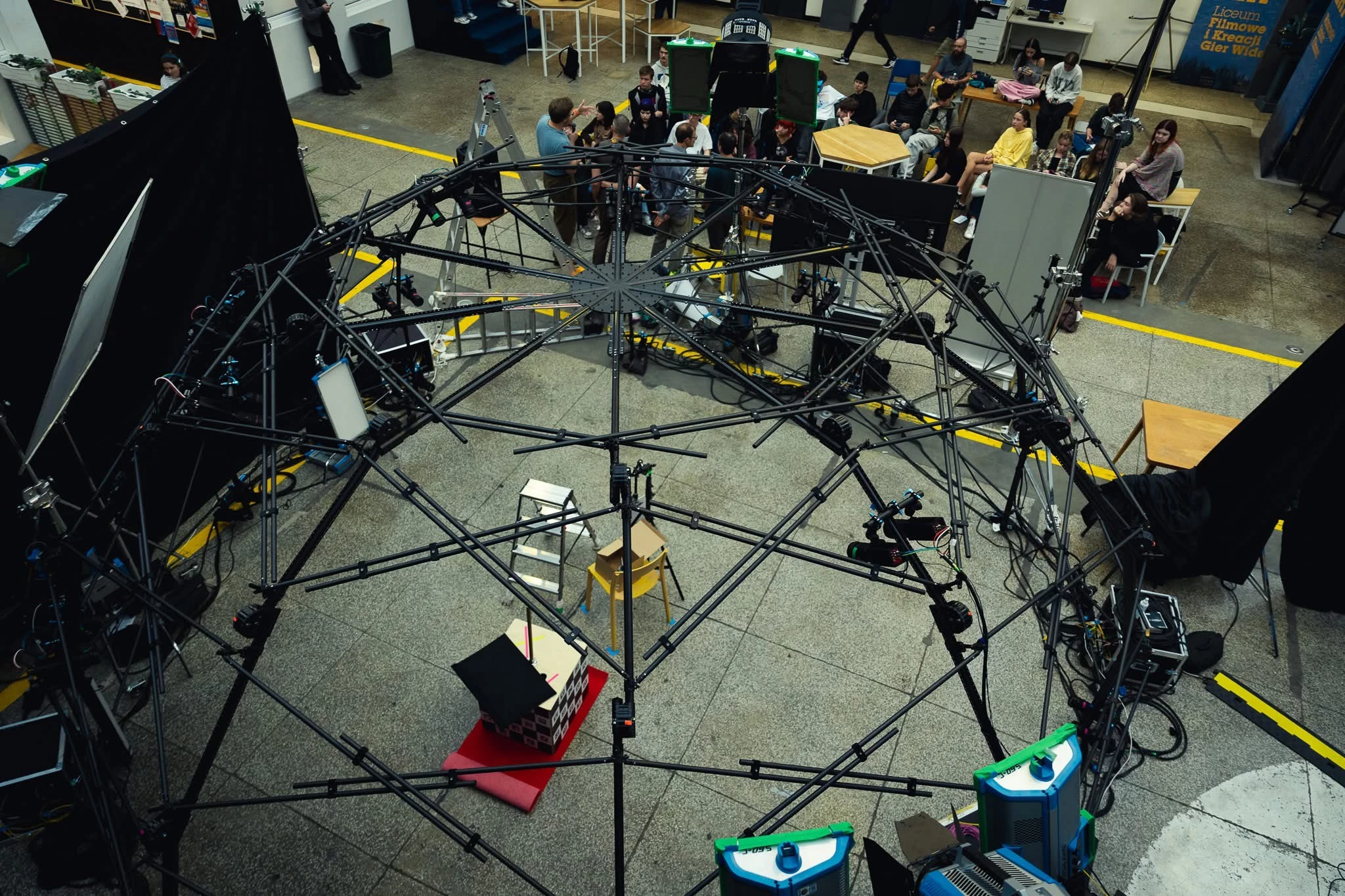 Pracował przy filmie Matrix: Zmartwychwstania, a teraz w Polsce zrobił coś wyjątkowego dla historii