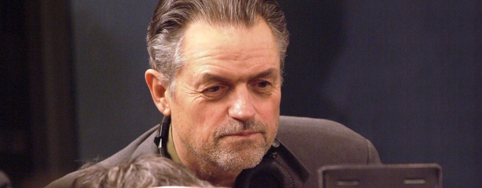     Kto reżyserem pierwszego science-fiction stacji AMC?