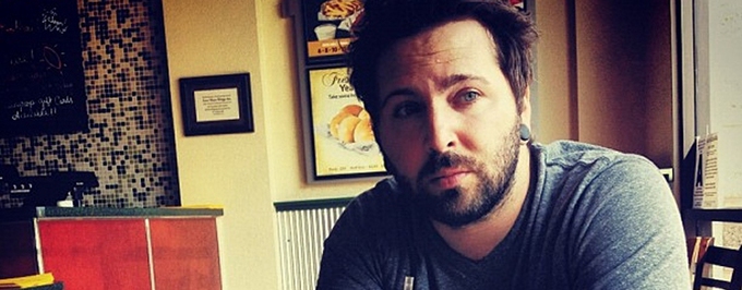     Steven C. Miller za kamerą „Submerged”