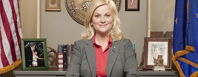     David Wain reżyserem pilota Amy Poehler