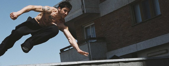     Remake „13 dzielnicy” z datą premiery