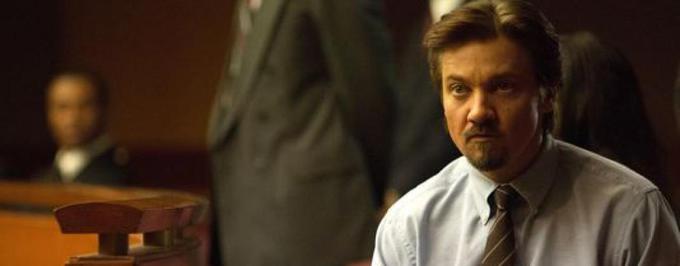 Jeremy Renner na plakacie thrillera „Kill the Messenger”