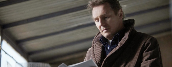     „Krocząc wśród cieni” – najpierw film, później książka