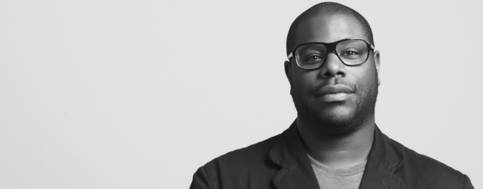     Steve McQueen robi film oparty na serialu „Widows”