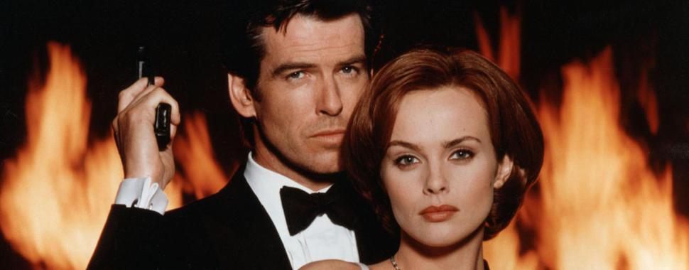 GoldenEye - Brosnan zabijał jak najęty, rosyjska armia przeganiała filmowców i inne ciekawostki na 25. rocznicę premiery