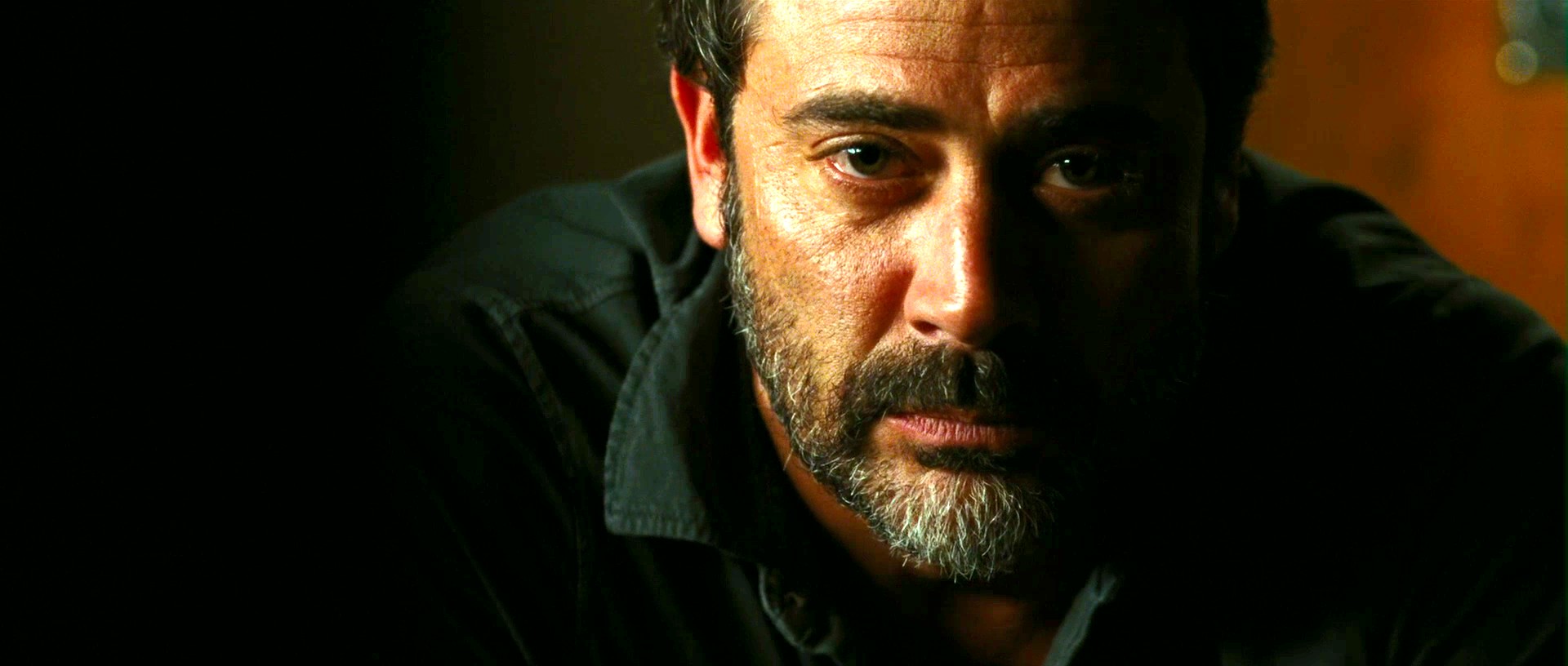     Jeffrey Dean Morgan dołącza do stałej obsady „Extant”