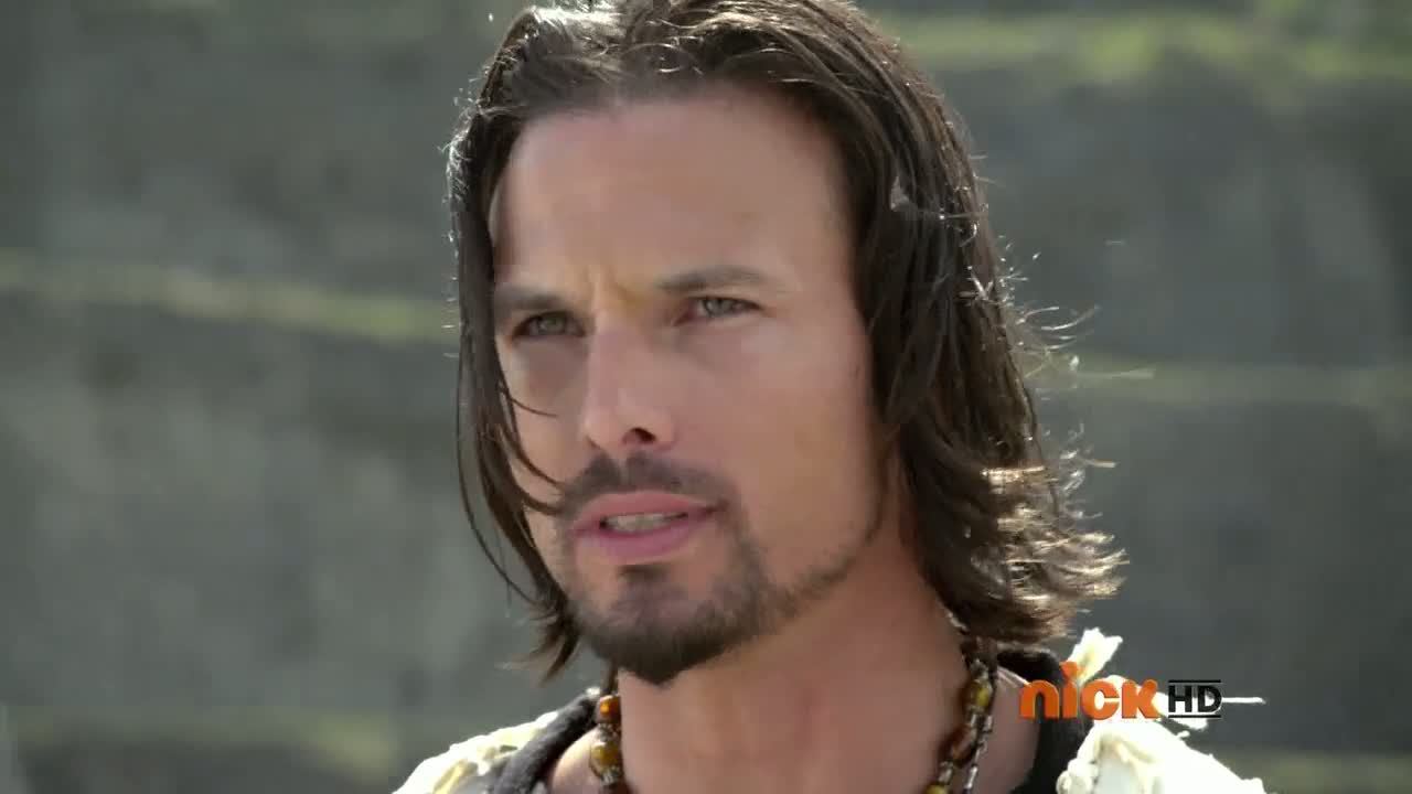 Ricardo Medina Jr. z „Power Rangers” aresztowany za morderstwo mieczem