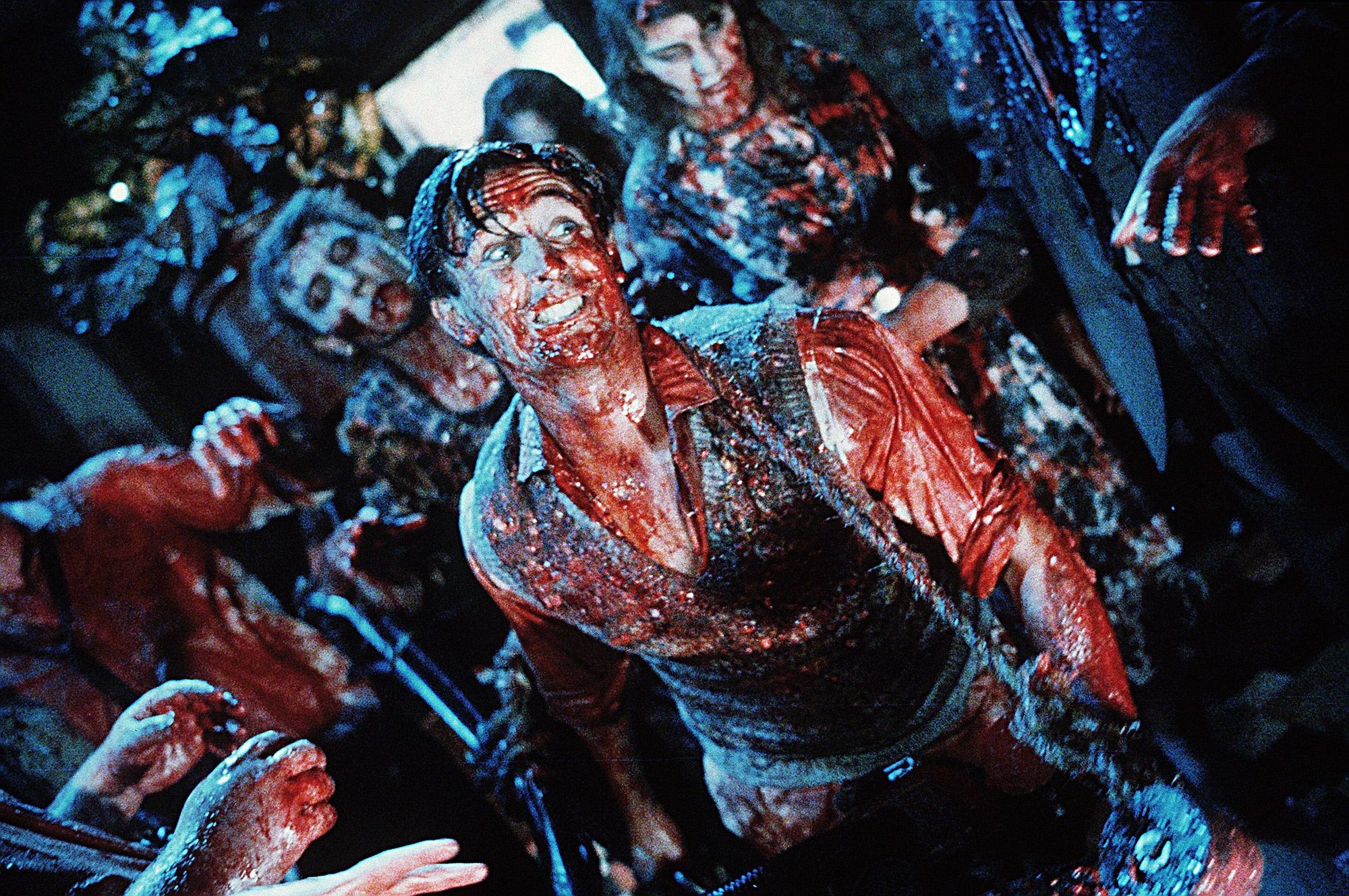     TOP 10: Najbardziej obrzydliwe filmy gore [dla dorosłych]