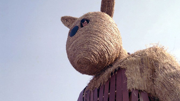     10 kultowych tekstów z filmów Stanisława Barei