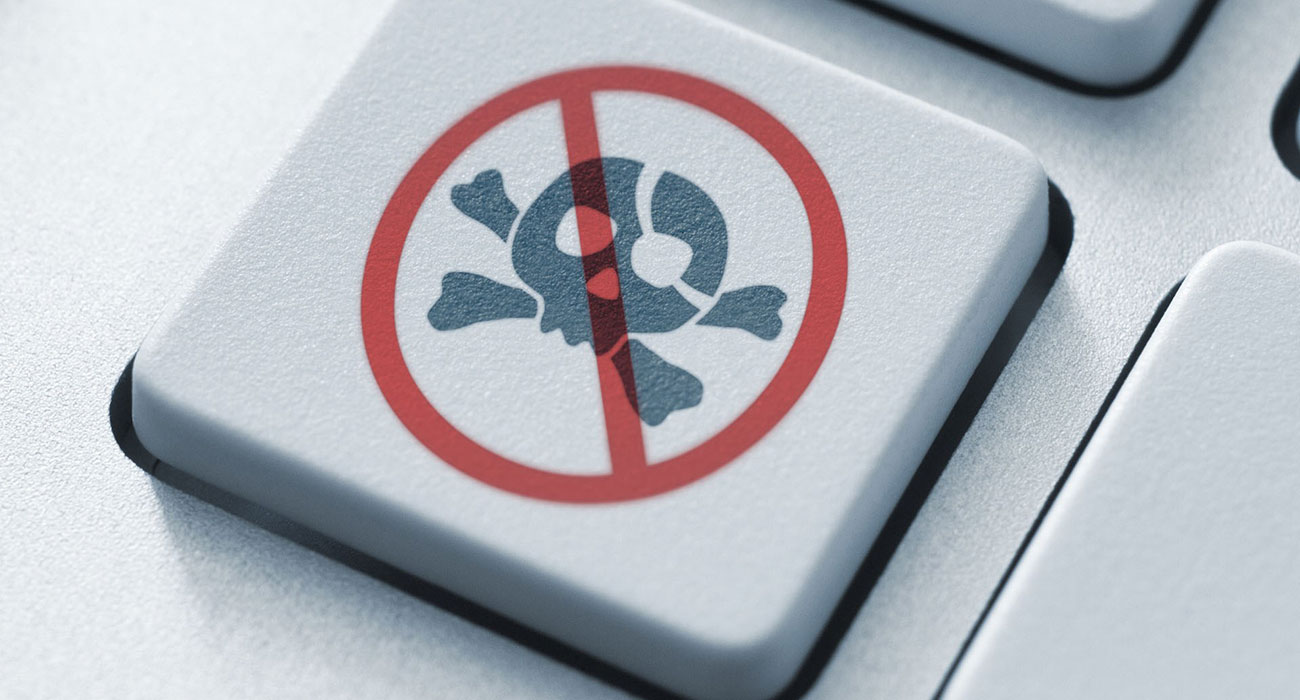     Warner Bros. oznacza swoją stronę jako portal piracki