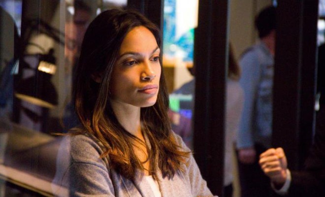 Rosario Dawson z rodziną pozwana do sądu. Powodem transfobia i napaść