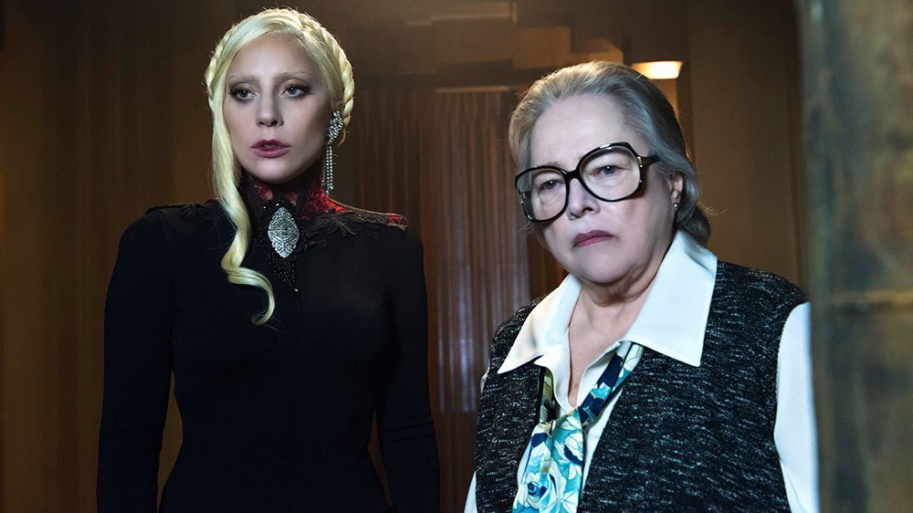    6. sezon American Horror Story i inne seriale w stacjach FOX i FOX Comedy