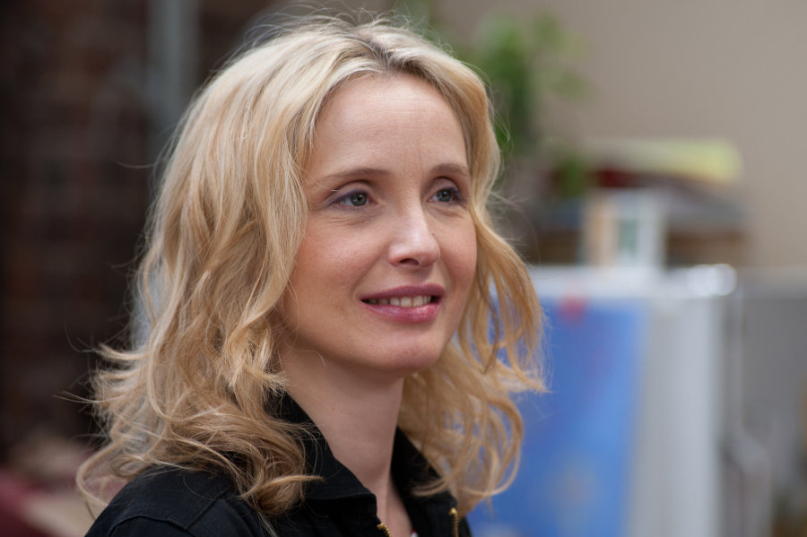     Julie Delpy dołącza do J.K. Simmonsa w obsadzie filmu The Bachelors