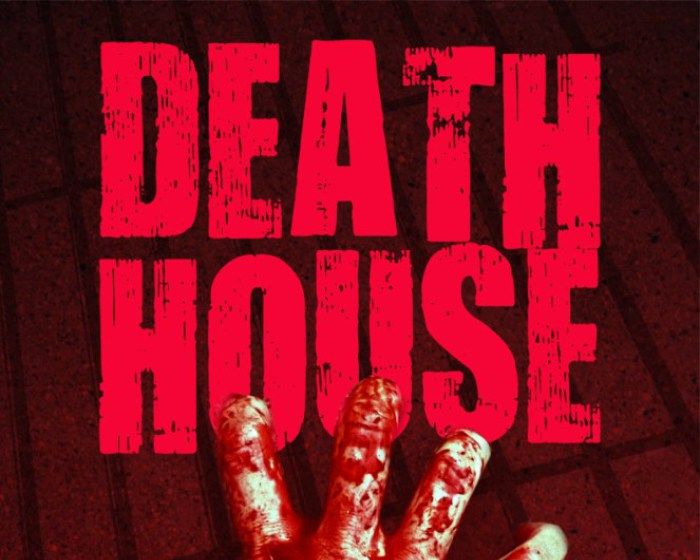 Legendy horroru w filmie Death House w stylu hitu Niezniszczalni