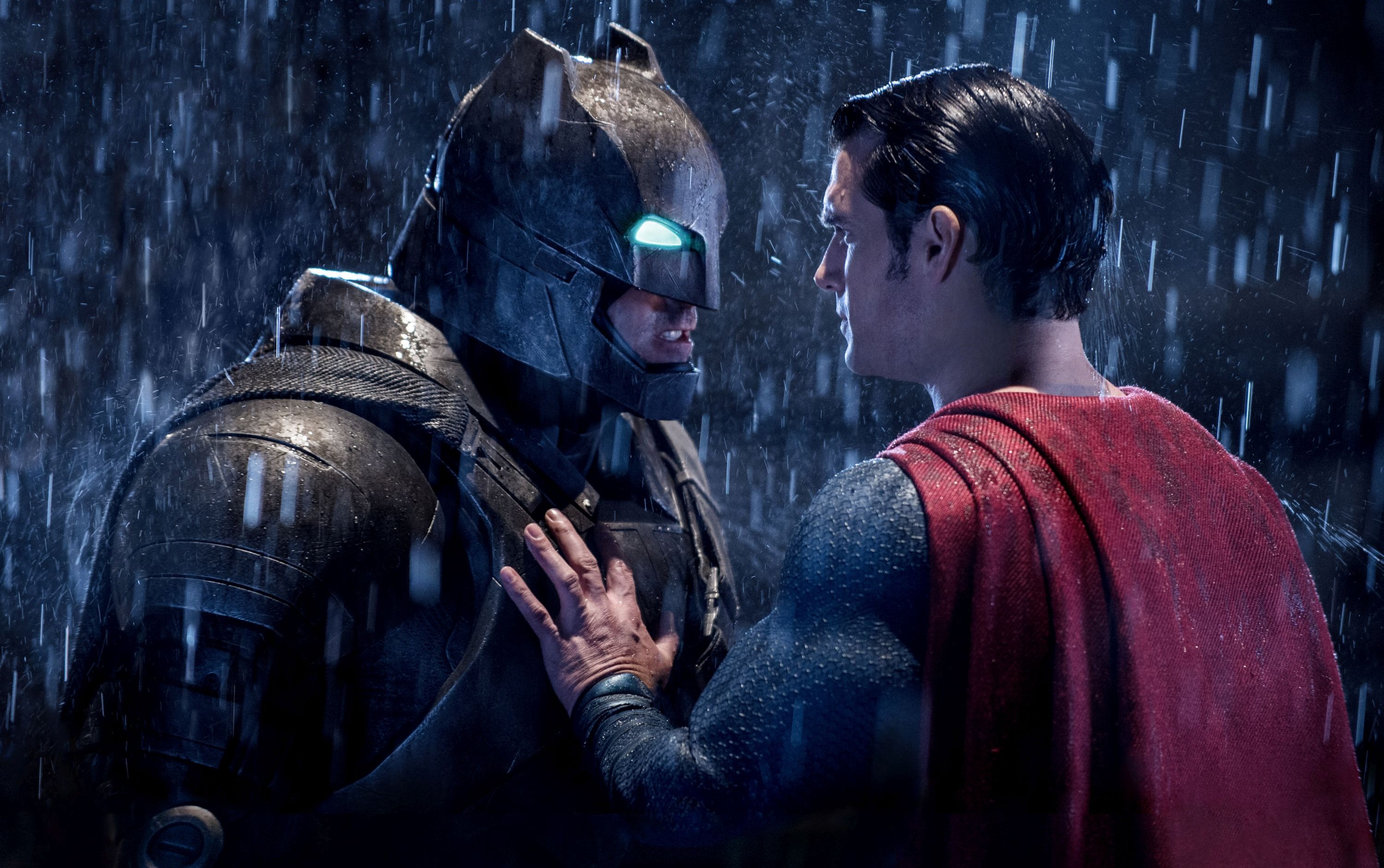Warner Bros. zmienia strategię przez Batman v Superman